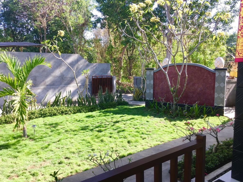 Nusa Garden Homestay Нуса-Лембонган Экстерьер фото
