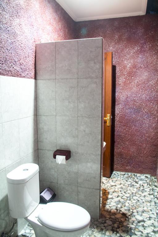 Nusa Garden Homestay Нуса-Лембонган Экстерьер фото