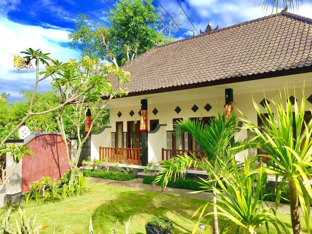 Nusa Garden Homestay Нуса-Лембонган Экстерьер фото