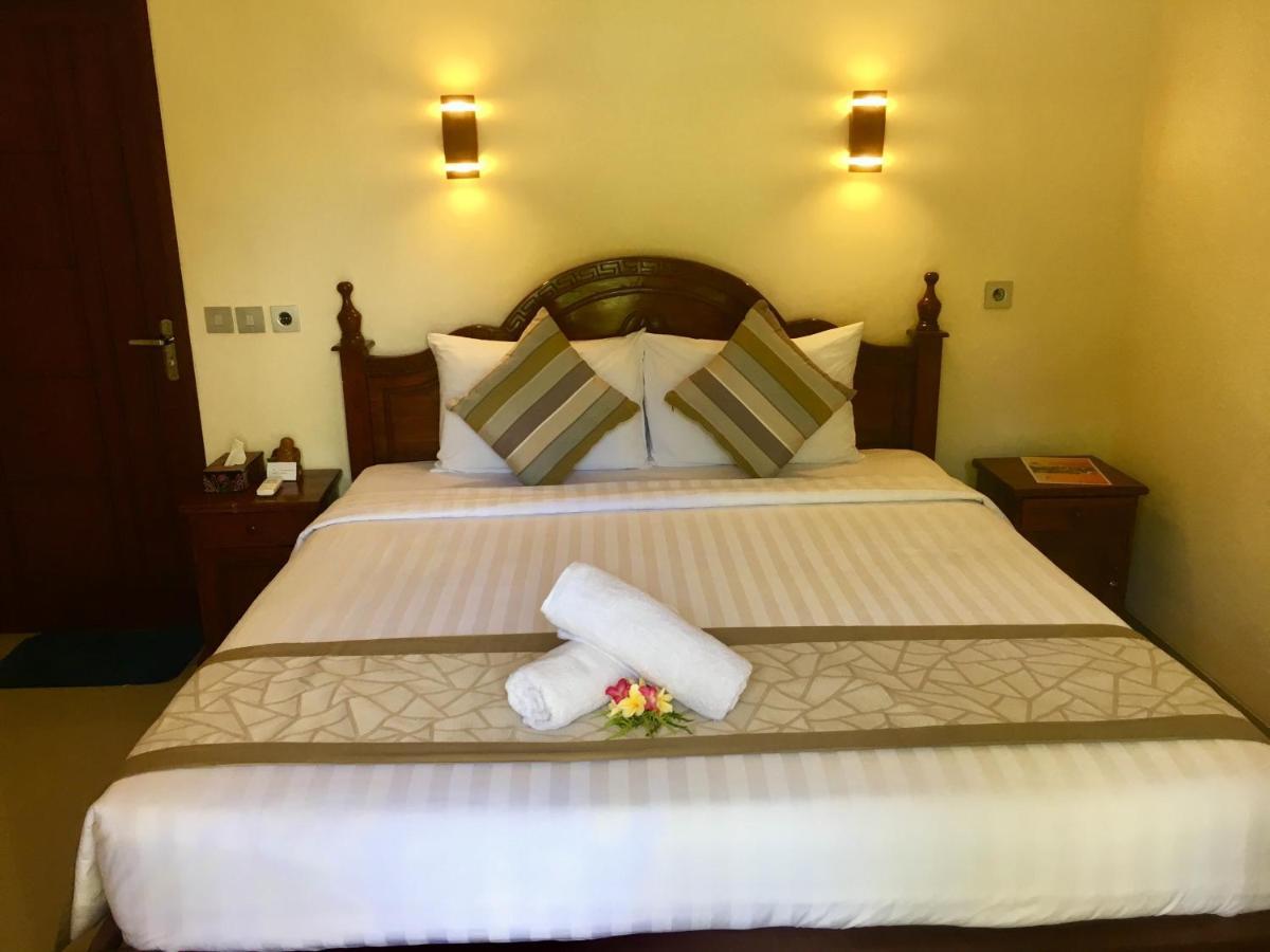 Nusa Garden Homestay Нуса-Лембонган Экстерьер фото